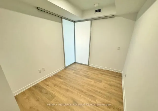 Additional image 28 of 1100 Sheppard Ave Unit 1033