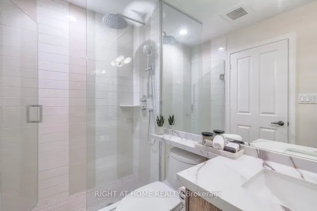 Additional image 32 of 3181 Bayview Ave Unit PH17