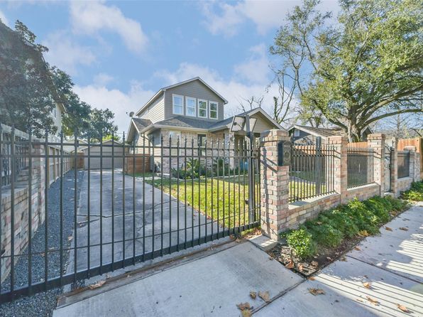 4530 Woodside St, Houston, TX 77023