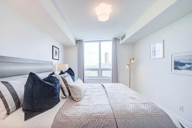 Additional image 32 of 25 Greenview Ave Unit 720