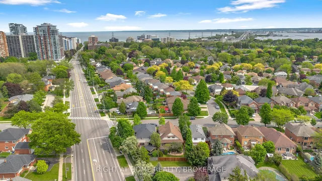 Additional image 9 of 1054 Augustus Dr