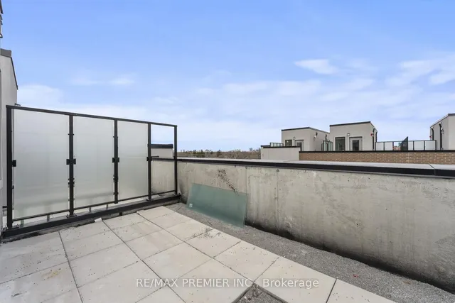 Additional image 22 of 851 Sheppard Ave Unit 15