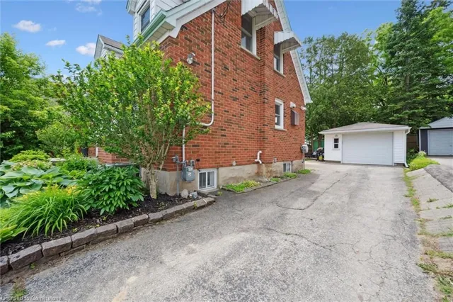 Additional image 3 of 325 Patricia Ave