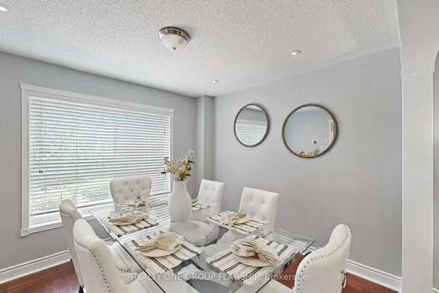 Additional image 8 of 42 Monaco Crt