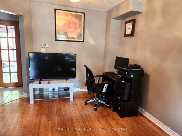 Additional image 4 of 84 Bridlegrove Dr