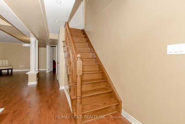 Additional image 27 of 87 Queen Mary Dr