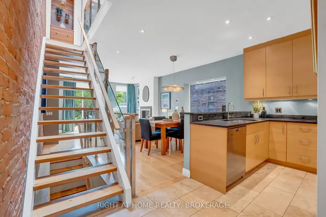 Additional image 5 of 161 Langley Ave