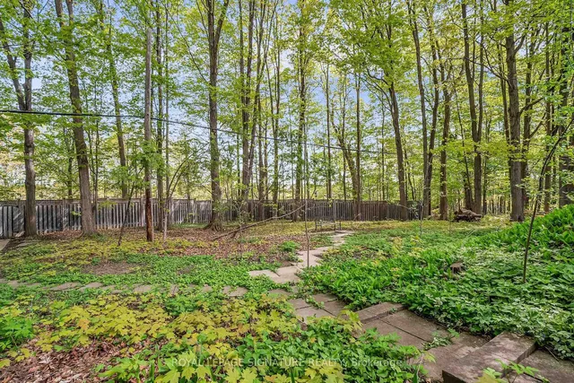 Additional image 35 of 24 Deepwood Cres
