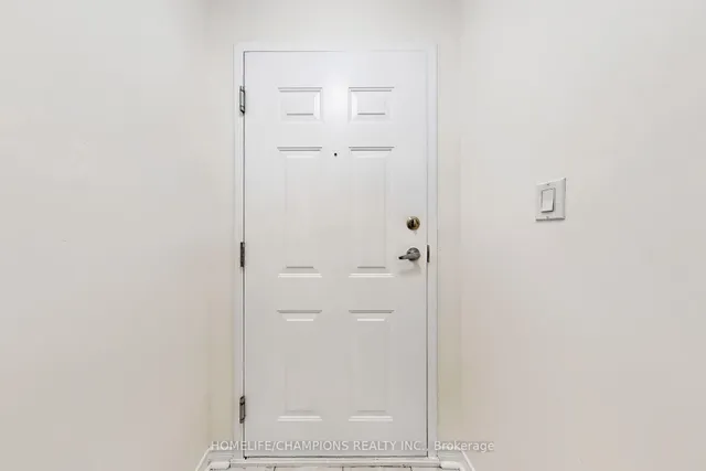 Additional image 24 of 35 Strangford Lane Unit 304