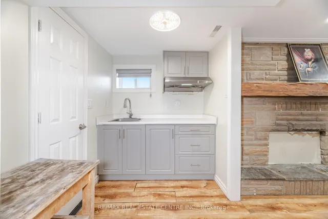 Additional image 31 of 96 Fallingdale Cres