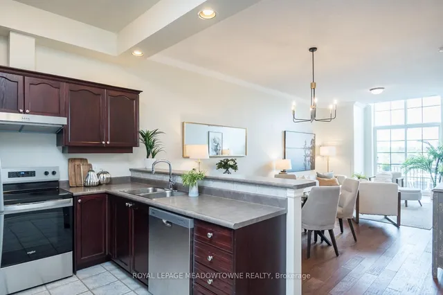 Additional image 12 of 262 Dundas St Unit 318