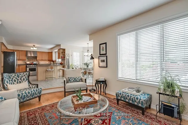 Additional image 22 of 1402 Bayshire Dr