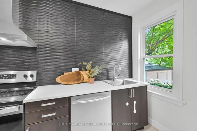 Additional image 21 of 62 Kensington Ave