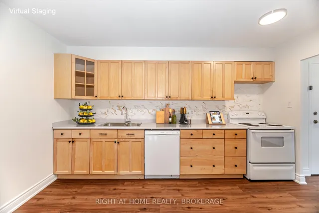 Additional image 9 of 714 The West Mall Unit 811