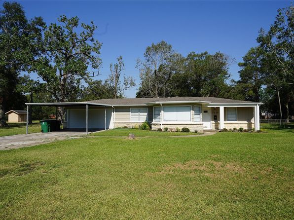 7439 Cayton St, Houston, TX 77061