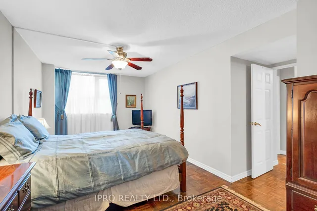 Additional image 22 of 30 Sunrise Ave Unit 301