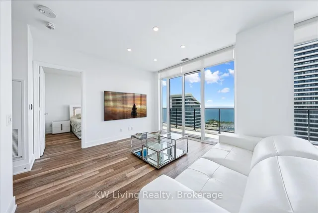 Additional image 13 of 70 Annie Craig Dr Unit 5406