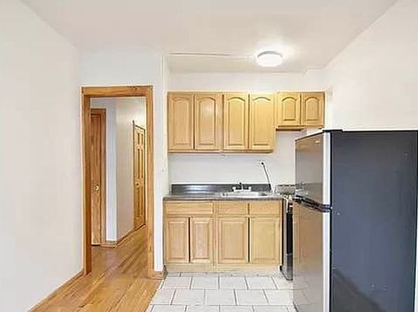 137 W 137th St #E4, New York, NY 10030