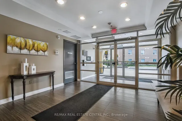 Additional image 3 of 1421 Costigan Rd Unit 504