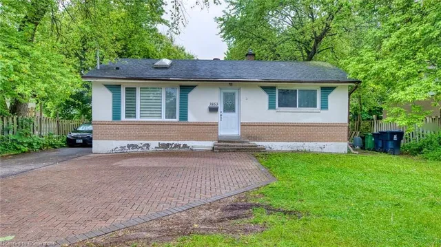 Additional image 2 of 3853 Finch Ave