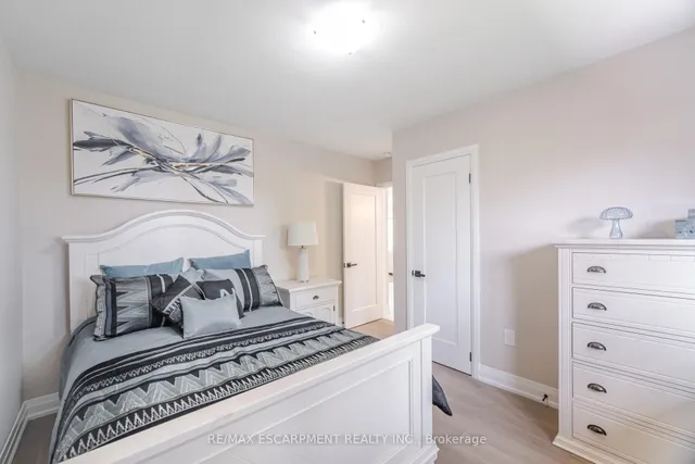 Additional image 22 of 121 Lower Horning Rd