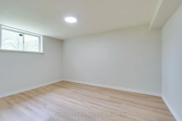 Additional image 37 of 3092 Palmer Dr