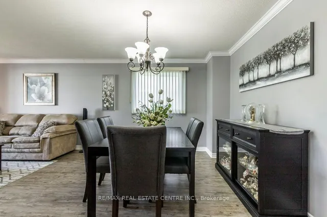 Additional image 11 of 251 Glenariff Dr