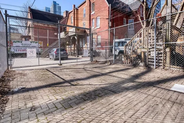 Additional image 49 of 157 Gerrard St