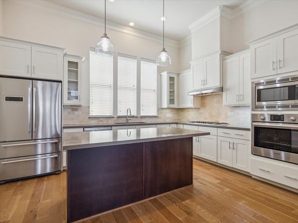9520 London Bridge Sta, Houston, TX 77045