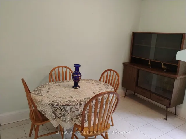 Additional image 6 of 92 Bellwoods Ave