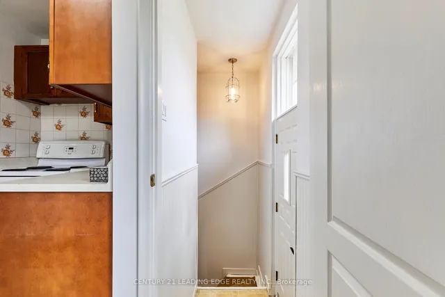 Additional image 38 of 130 Porchester Dr