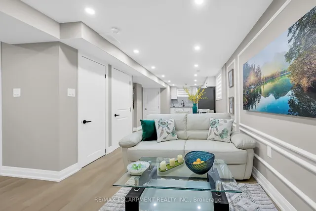 Additional image 32 of 9 Faircourt Dr