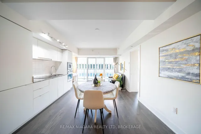 Additional image 6 of 955 Bay St Unit 2109