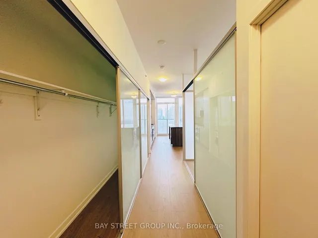 Additional image 2 of 426 University Ave Unit 2909