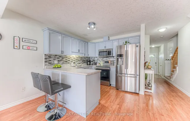 Additional image 5 of 972 Strasburg Rd Unit 4