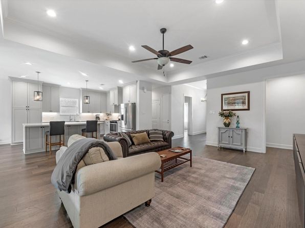 Property image for 1935 Pasadena St, Houston, TX 77023