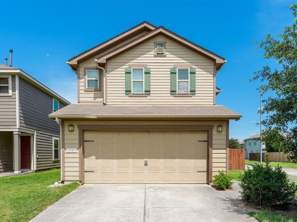 18961 Bobcat Path Ct, Houston, TX 77073