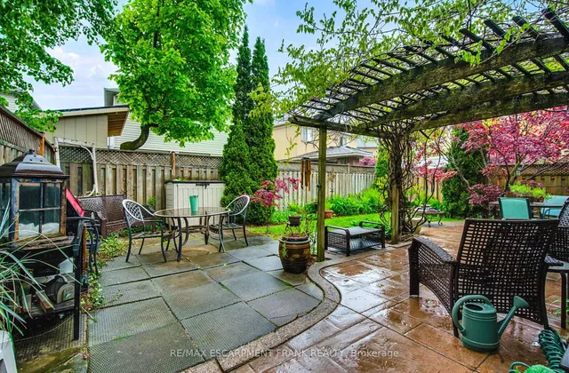 Additional image 40 of 123 Braithwaite Ave