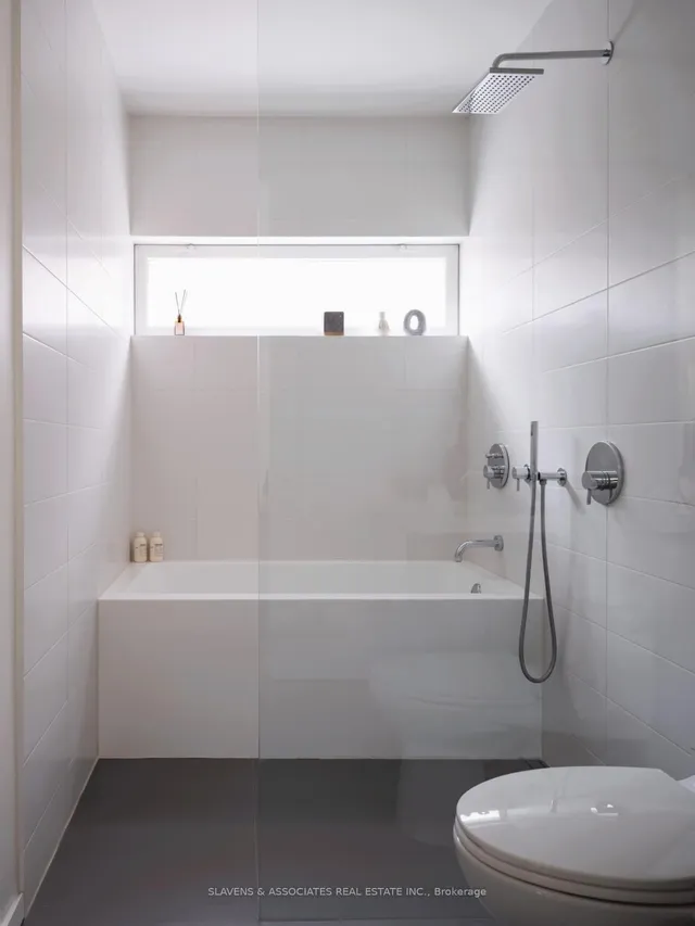 Additional image 27 of 251 St Clarens Ave