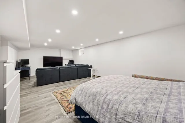 Additional image 29 of 459 The Kingsway