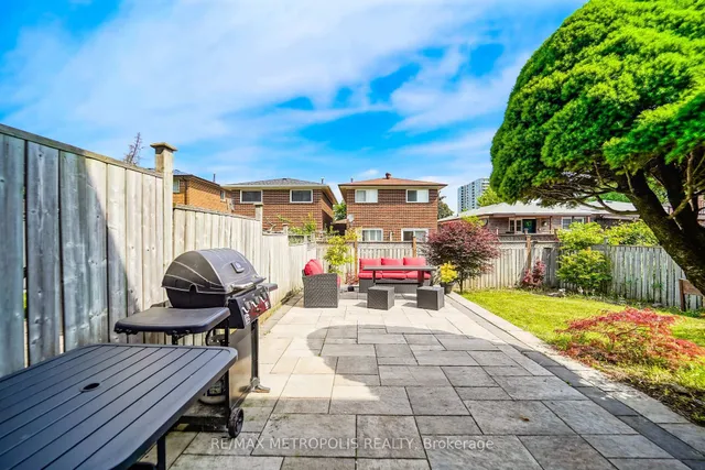 Additional image 16 of 44 Tineta Cres