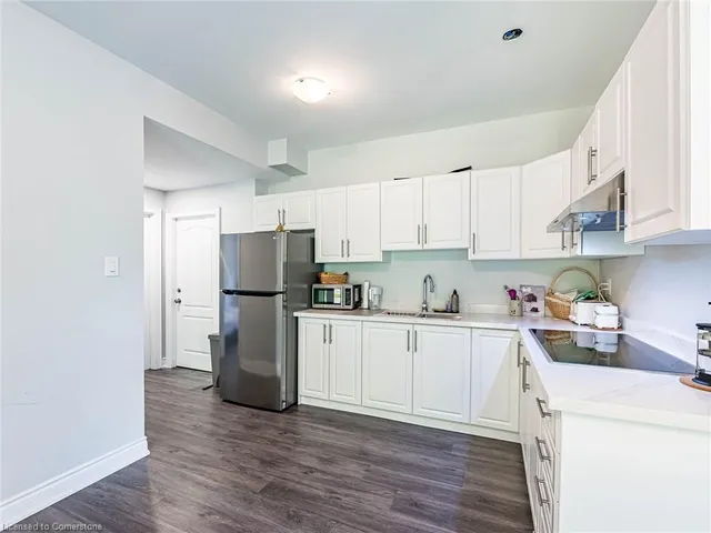 Additional image 38 of 28 Elbern Markell Run