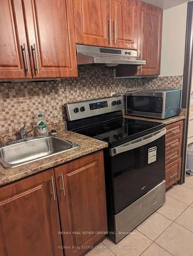 Additional image 18 of 14 Gulfbrook Circ