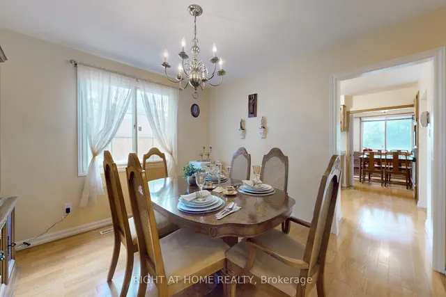 Additional image 11 of 1924 Steepbank Cres