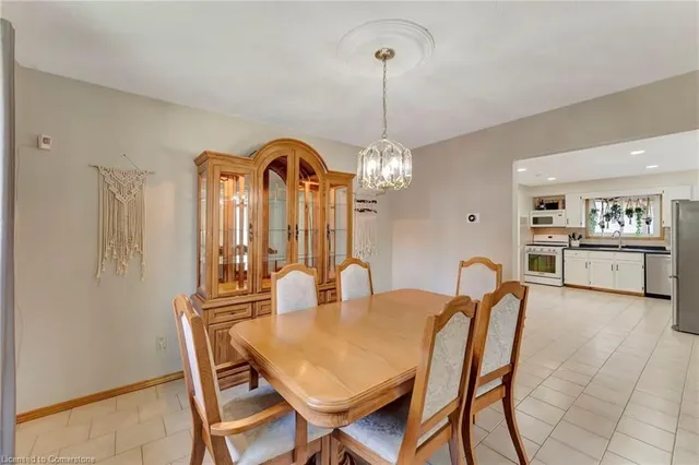 Additional image 8 of 182 Solomon Cres