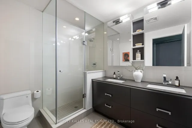 Additional image 26 of 1830 Bloor St Unit TH 105