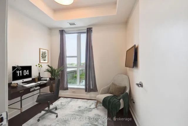 Additional image 17 of 156 Portland St Unit 421