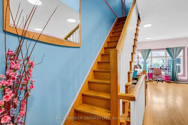 Additional image 21 of 27 Lindner St