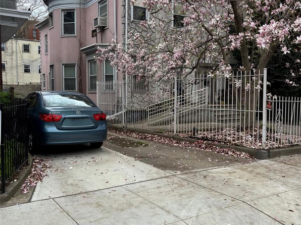 418 E 23rd Street, Brooklyn, NY 11226