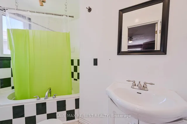 Additional image 30 of 15 Ashurst Cres